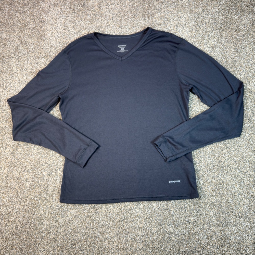 Patagonia Capilene Mens Medium Gray V-Neck Long Sleeve Base Layer Shirt USA Made